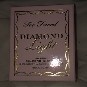 Two faced highlighter never used before